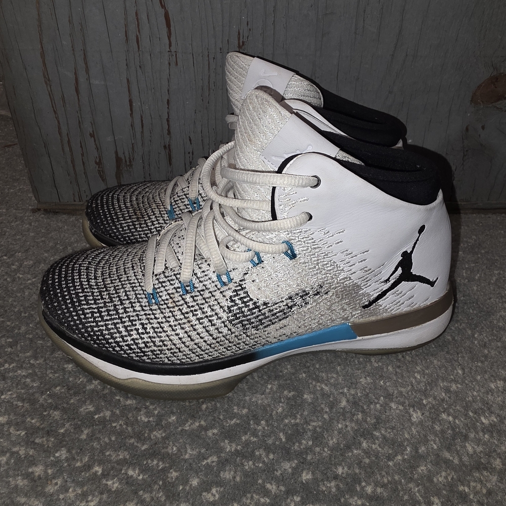 Air Jordan White and Black Basketball Shoes